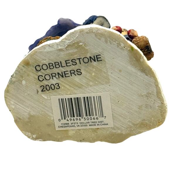 2003 Cobblestone Corners Fruit & Vegetable Cart with Umbrella Village 3.25″ W - Picture 6 of 6